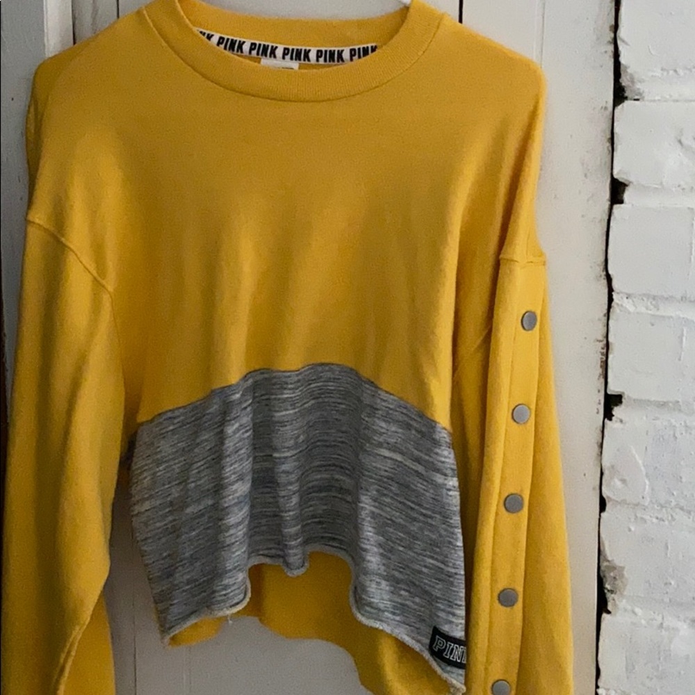 Pink crop sweater